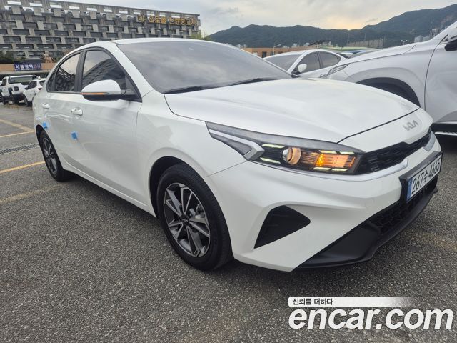 Kia K3 (II) 1.6 Prestige 2024 — фото 3
