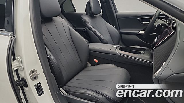 Mercedes-Benz E-Class (W214) E200 Avantgarde 2024 — фото 10