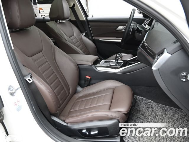 BMW 3 Series (G20) 320i Touring Luxury 2022 — фото 10