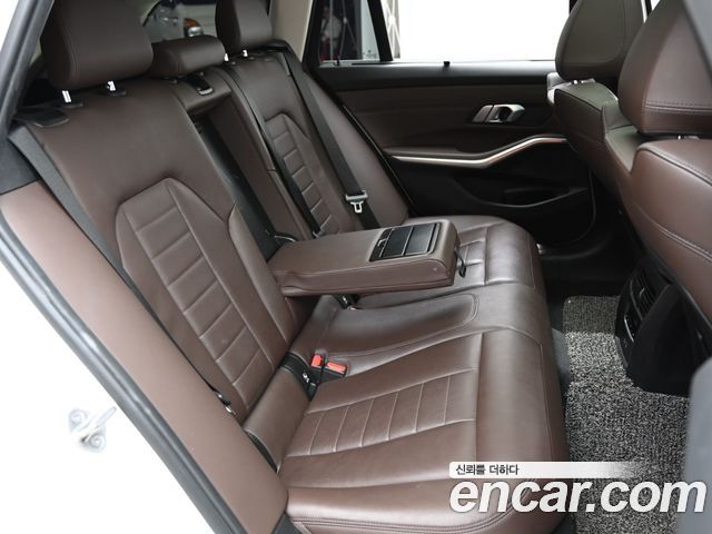 BMW 3 Series (G20) 320i Touring Luxury 2022 — фото 16