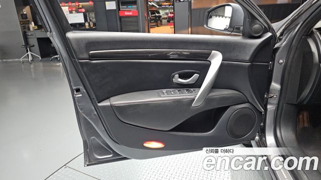 Renault Korea SM7 Nova LPLI 2.0 LPe 2019 — фото 24