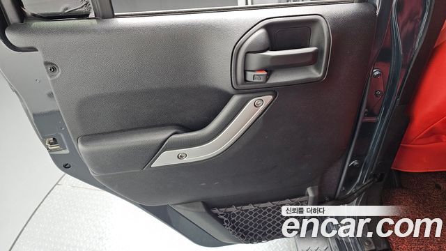 Jeep Wrangler (JK) 3.6 Rubicon 4Door 2016 — фото 25
