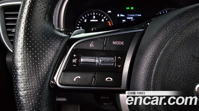 Kia Sportage The Bold Diesel 2.0 2WD Trendy 2020 — фото 17
