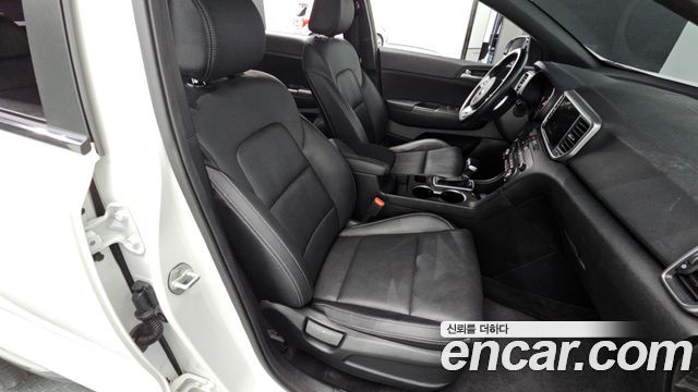 Kia Sportage The Bold Diesel 2.0 2WD Trendy 2020 — фото 19