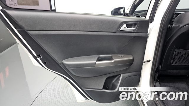 Kia Sportage The Bold Diesel 2.0 2WD Trendy 2020 — фото 25