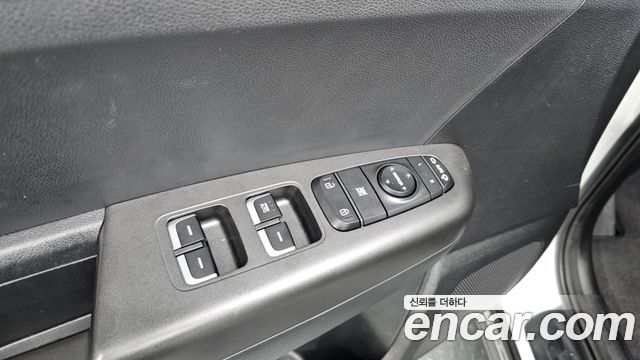 Kia Sportage The Bold Diesel 2.0 2WD Trendy 2020 — фото 28