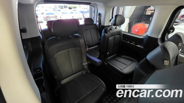 Hyundai Staria L3.5 Tourer 11-Seater Modern 2025 — фото 19