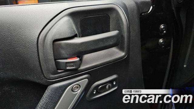 Jeep Wrangler (JK) 2.8 Diesel Sahara 4Door 2014 — фото 18