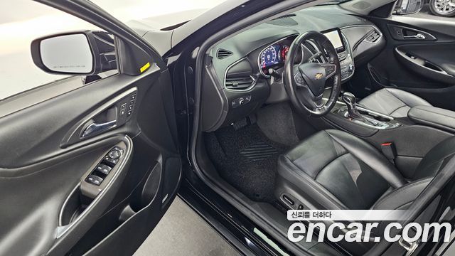 Chevrolet Malibu 2.0 Turbo LT Special 2021 — фото 10