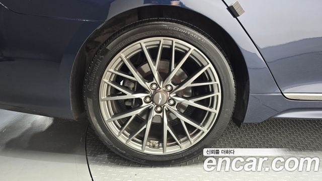 Genesis G80 3.3 GDI AWD Premium Luxury 2018 — фото 5