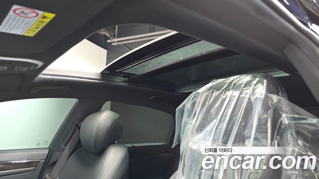 Genesis G80 3.3 GDI AWD Premium Luxury 2018 — фото 17