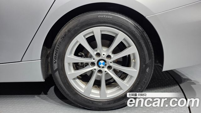 BMW 3 Series GT (F34) GT 320d 2018 — фото 21