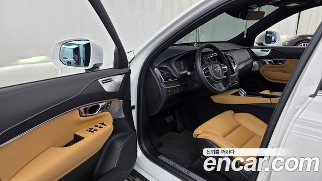 Volvo XC90 (II) B6 Inscription 2022 — фото 10