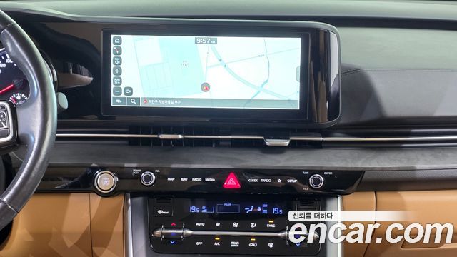 Kia Carnival (IV) Diesel 9-Seater Prestige 2022 — фото 15