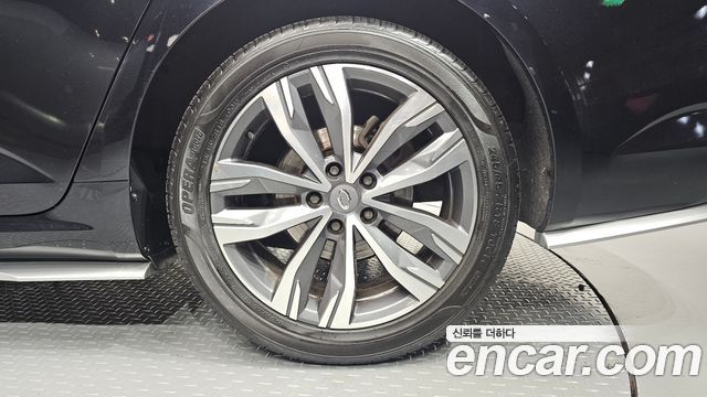 Renault Korea SM6 1.3 TCe LE 2021 — фото 21
