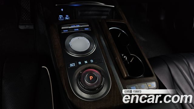 Genesis Electrified G80 (RG3) e-AWD 2022 — фото 9