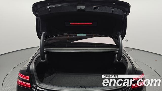 Genesis Electrified G80 (RG3) e-AWD 2022 — фото 16