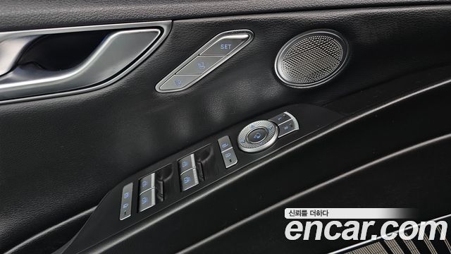 Genesis Electrified G80 (RG3) e-AWD 2022 — фото 27