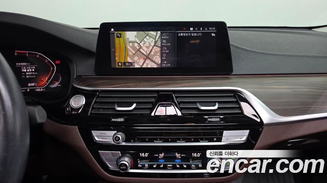 BMW 6 Series GT (G32) 620d Luxury 2020 — фото 13