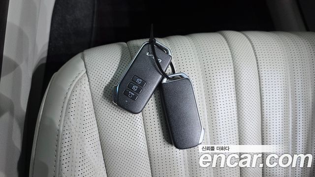 Kia K8 Hybrid Signature 2023 — фото 17