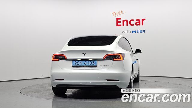 Tesla Model 3 Long Range AWD 2022 — фото 4
