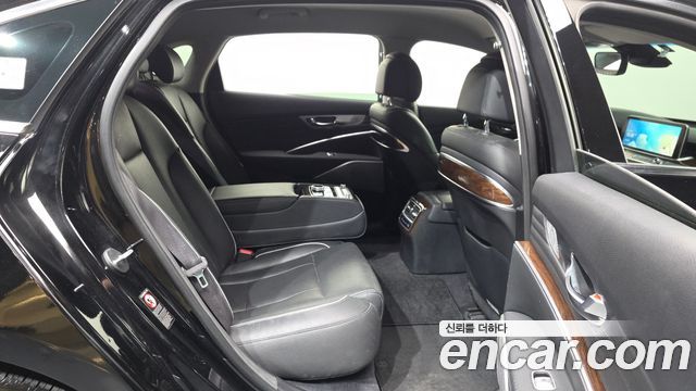 Kia K9 3.8 GDI AWD PlatinumⅠ 2019 — фото 12