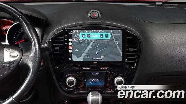 Nissan Juke 1.6 SV F15 2015 — фото 14