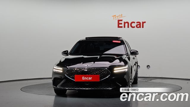 Genesis G70 Shooting Brake Gasoline 2.0T 4WD 2023 — фото 3