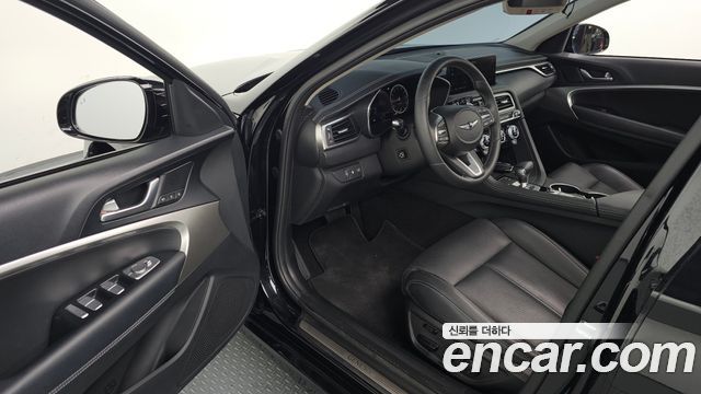 Genesis G70 Shooting Brake Gasoline 2.0T 4WD 2023 — фото 10