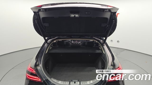 Genesis G70 Shooting Brake Gasoline 2.0T 4WD 2023 — фото 20