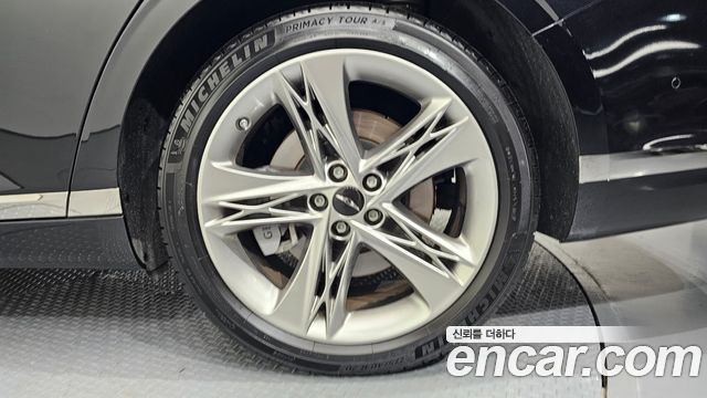 Genesis G90 (RS4) Gasoline 3.5 Turbo AWD 2024 — фото 21