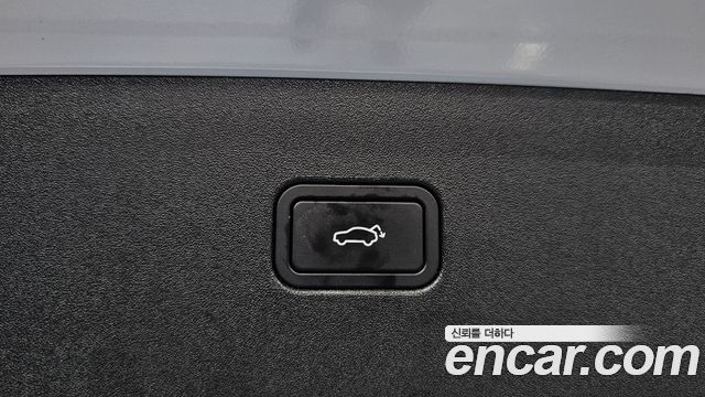 Volvo EX30 Ultra 2026 — фото 20
