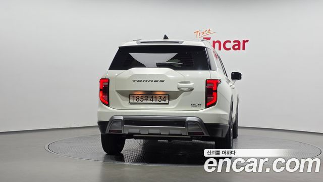 KG Mobility (SsangYong) Torres HEV 1.5 2WD T7 2026 — фото 4