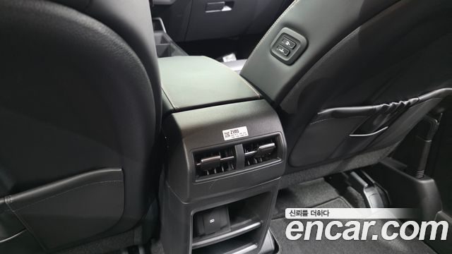 KG Mobility (SsangYong) Torres HEV 1.5 2WD T7 2026 — фото 32