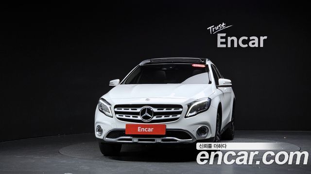 Mercedes-Benz GLA-Class (X156) GLA220 Premium 2018 — фото 3