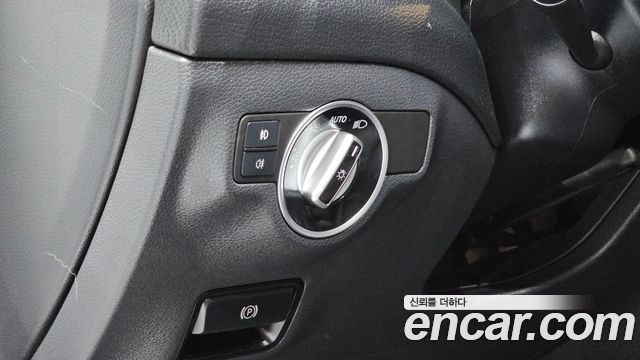 Mercedes-Benz GLA-Class (X156) GLA220 Premium 2018 — фото 14