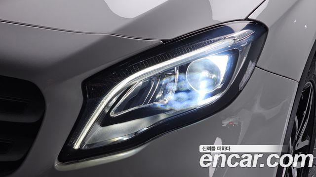 Mercedes-Benz GLA-Class (X156) GLA220 Premium 2018 — фото 22