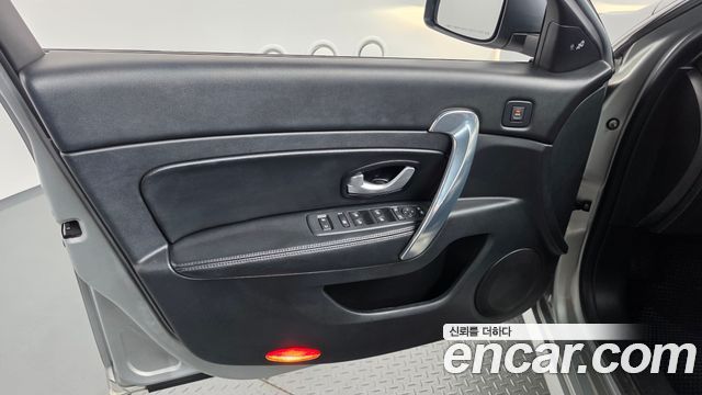Renault Korea SM5 Nova Diesel D Premium 2015 — фото 24