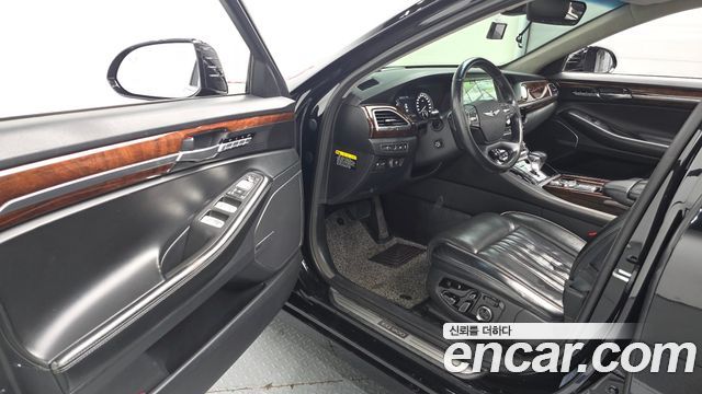 Genesis EQ900 3.8 GDI AWD Prestige 2016 — фото 10