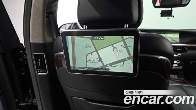 Genesis EQ900 3.8 GDI AWD Prestige 2016 — фото 18
