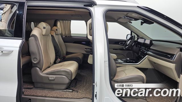 Kia Carnival (IV) Diesel 9-Seater Hi-Limousine Signature 2021 — фото 11