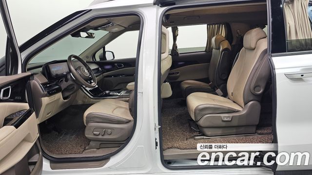 Kia Carnival (IV) Diesel 9-Seater Hi-Limousine Signature 2021 — фото 12