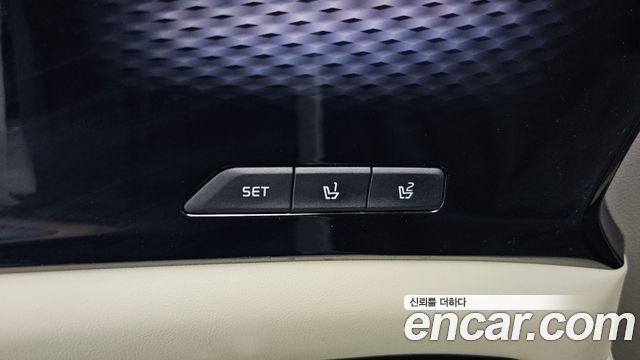 Kia Carnival (IV) Diesel 9-Seater Hi-Limousine Signature 2021 — фото 14