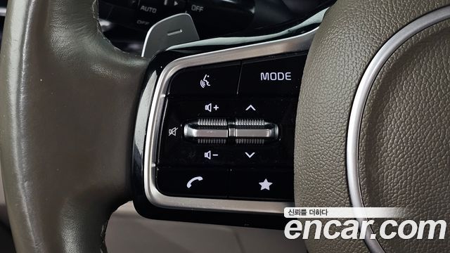 Kia Carnival (IV) Diesel 9-Seater Hi-Limousine Signature 2021 — фото 18
