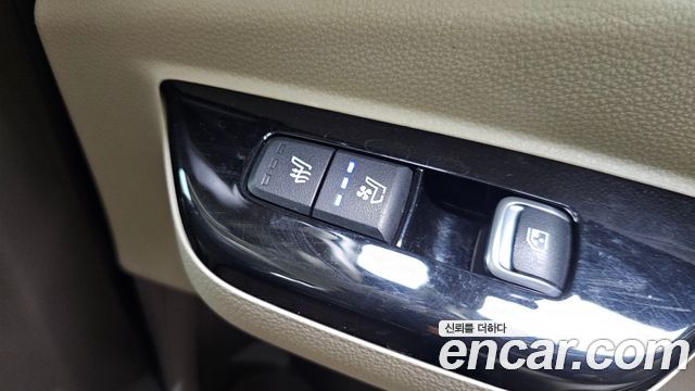 Kia Carnival (IV) Diesel 9-Seater Hi-Limousine Signature 2021 — фото 36