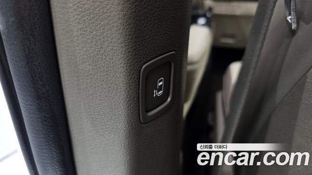 Kia Carnival (IV) Diesel 9-Seater Hi-Limousine Signature 2021 — фото 37