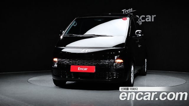 Hyundai Staria Cargo 5-Seater Modern 2024 — фото 3