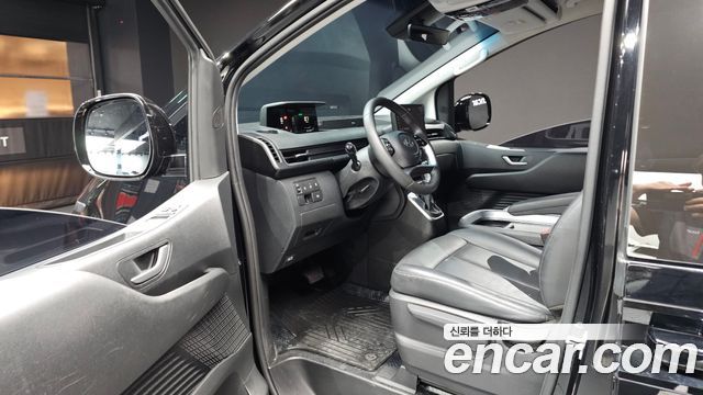 Hyundai Staria Cargo 5-Seater Modern 2024 — фото 10