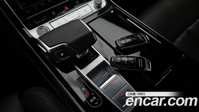 Audi A8 (D5) 55 TFSI Quattro LWB 2021 — фото 9