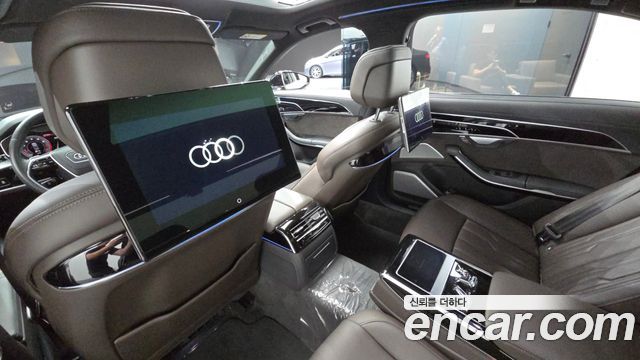 Audi A8 (D5) 55 TFSI Quattro LWB 2021 — фото 12